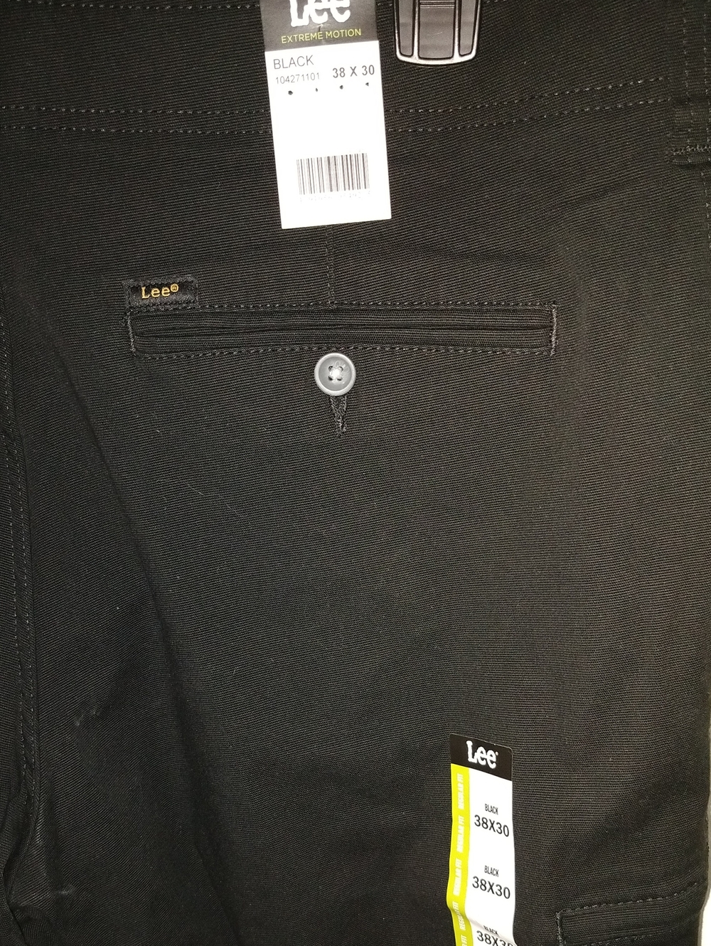 Men's Lee Extreme Motion Regular Straight Fit Cargo Pants 38x30 Black NWT - Picture 10 of 13